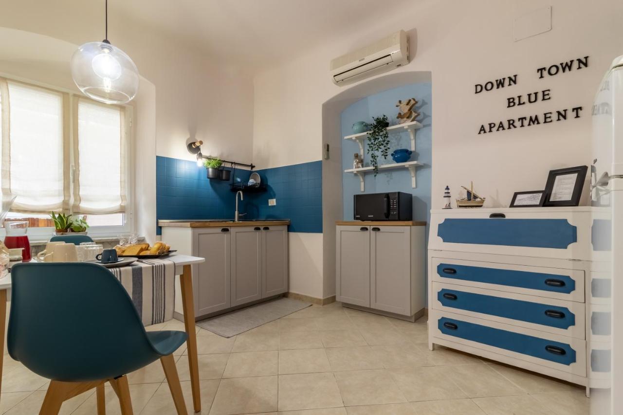 Down Town Blue Apartment La Spezia Bagian luar foto